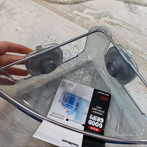 Good Grips Stronghold Suction Corner Basket - Picture 12 of 14